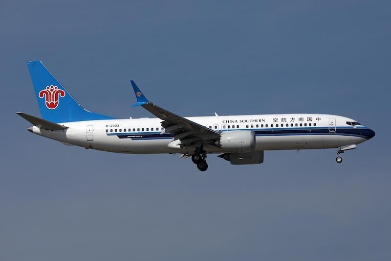 china southern 737-8