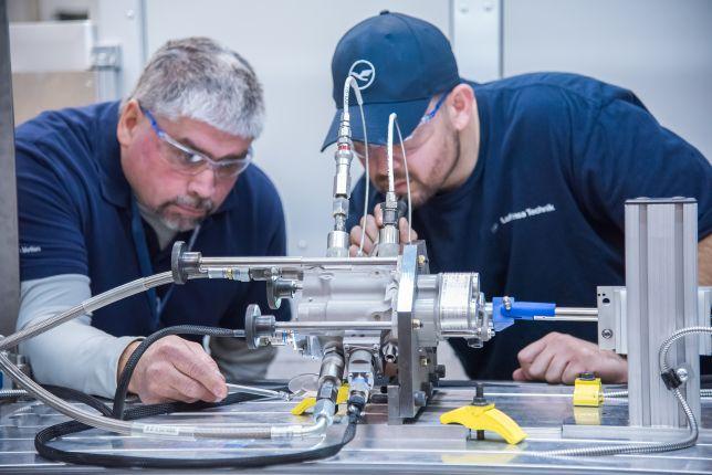 Technicians at Lufthansa Technik