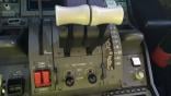 787 throttles