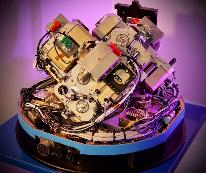 A quantum inertial navigation system developed by Honeywell and Vector Atomic has been launched into space on the X-37B spaceplane.